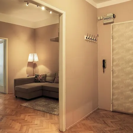 Cozy 12 Krakovska * 프라하
